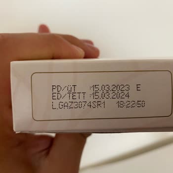 Şölen Çikolatanın İçinden Ne Olduğu Belli Olmayan Parça Çıktı