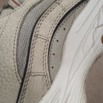 Skechers 3 Ayda Çatlama