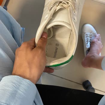 Deichmann Ayakkabının Tabanı Çıktı