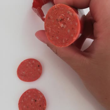 Gedik Piliç Kokmuş Ve Bozuk Sucuk