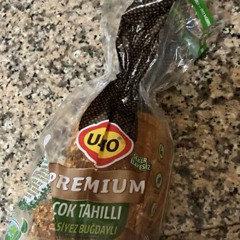 Happy Center Son Kullanım Tarihi Son Gün Kalan Ürünleri Satmak Ve Küflenmiş Ekmek