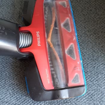 Philips Şarjlı Süpürge