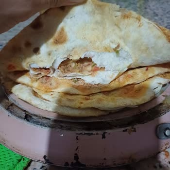 Şok Marketler Lahmacunun İçinde Yağlı Kağit Yoktu Yapışık Bir Şekilde Çıktı