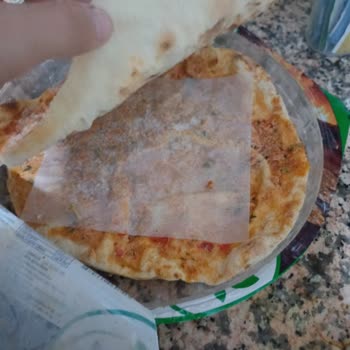 Şok Marketler Lahmacunun İçinde Yağlı Kağit Yoktu Yapışık Bir Şekilde Çıktı