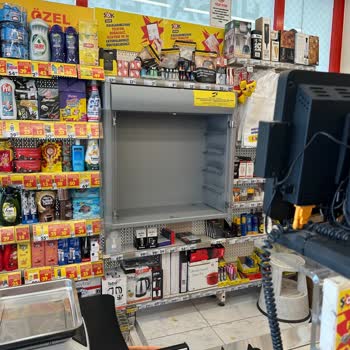 Şok Marketlerinde Sigaraya Zam Yapılacak Diye Satış Yapmıyor