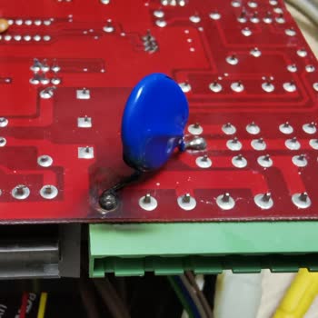 AYEDAŞ Yapmış Olduğu Kazıda Verdiği Zararın Arkasında Durmuyor