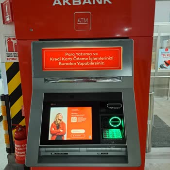 Akbank ATM Si Para Yatırdığım Sırada Kapandı, Param Yok Ortada!