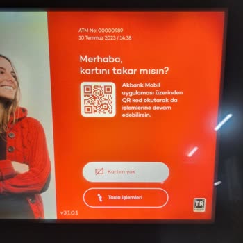 Akbank ATM Si Para Yatırdığım Sırada Kapandı, Param Yok Ortada!