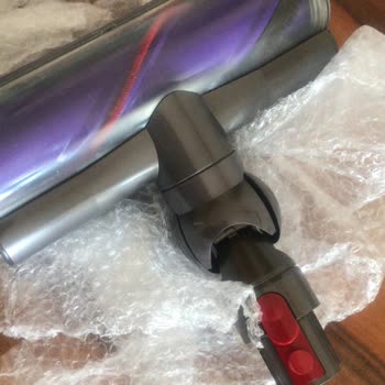 Ayşen Eriş Süpürge Dükkanından Aldığım Dyson V8 Absolute