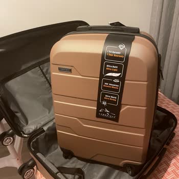 Ebavul.com'dan Aldığım Bavulun Kalitesi Çok Düşük!