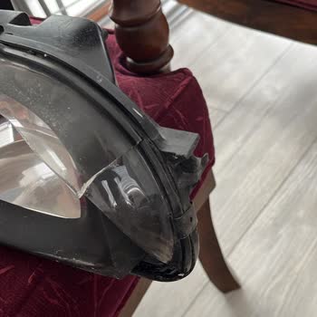 PTT Kargo Şirketi Kargomu Kırdı Suçu Bana Atıyor