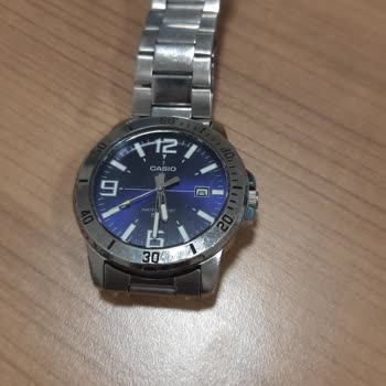 Casio Turkey Erkek Kol Saati Kenarında Paslanma