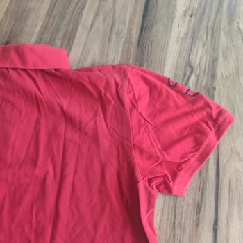 U.S. Polo Assn. U. S. Polo Tişörtün Tek Yıkamada Renk Değiştirmesi