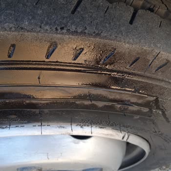 Pirelli 225/75/17.5 Lastik 300km Yol Yapmadan Balon Sorunu