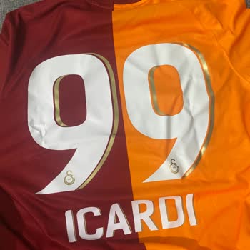GS Store Galatasaray Formasında Baskı Hatası