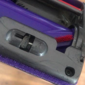 Süpürge Dükkanı İzmir Sahibinden.com Üzerinden Kusurlu Dyson Satışı