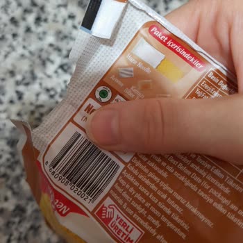 İndomie Spesiyal Noodle De Böcek Çıkması