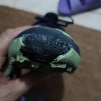 Puma Marka Ayakkabı Yırtılma Sorunu