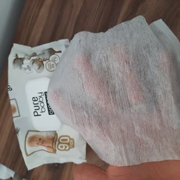 Pure Baby Farklı Çıkan İslak Mendiller