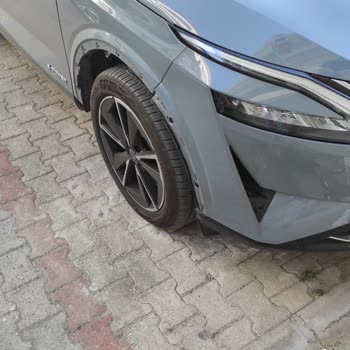 Nissan Ön Çamurluk Seyir Halinde Yerinden Çıktı