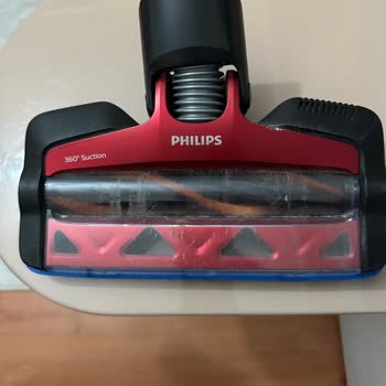 Philips XC7043 Cordless Handheld Vacuum Broken with a Simple Fall