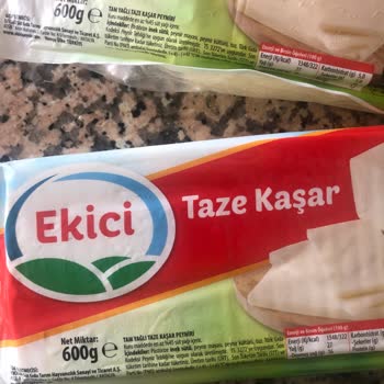 Ekici 2.Kez Aynı Şeyi Yaşıyorum Küf Tadı Ufalanan Bir Kaşar Peynir