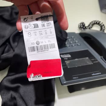 Stradivarius Akasya AVM Mağaza Müdürü Tutumu Şikayet