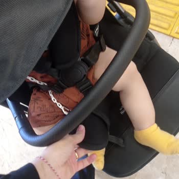 THY Uçakta Bebek Arabası