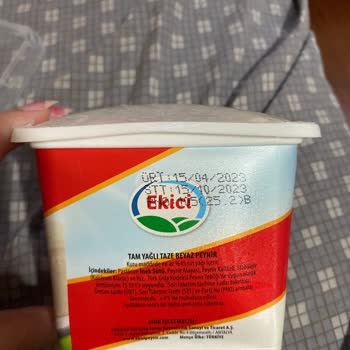Ekici Peynirin Kutusu Şişti