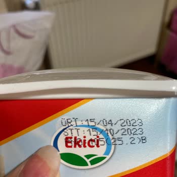 Ekici Peynirin Kutusu Şişti