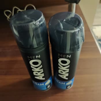 Migros dan aldığım 2'Li Arko Tıraş Köpüğü Kırık Kapaklar