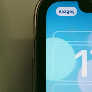 iPhone 11 Sürekli Pil Şişmesi!