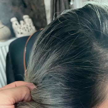 Coşkun Kurban Hair Center Yapılan İşlemi Beğenmediğimizi Söyleyince Hakarete Uğradık.