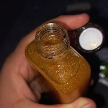 Yves Rocher Açılmış Ürün Göndermiş