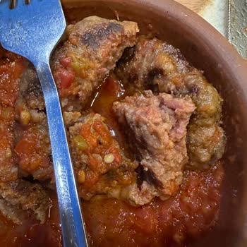 Seyir 360 Cafe Restaurant 1 Buçuk Saat Beklenen Çiğ Güveç Köfte