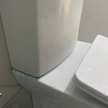 İdevit Klozetin Haznesinin Su Kaçırması