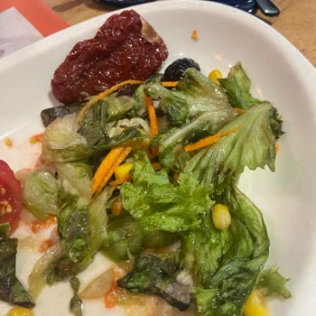 Tavuk Dünyası Çürük Salata Ürünü