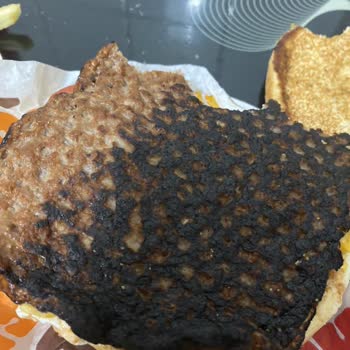 Burger King   Yanık Hamburger