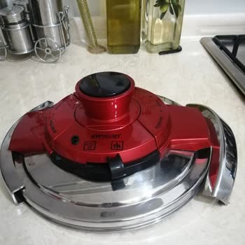 Emsan Mutfak Düdüklü Tencere Patlaması