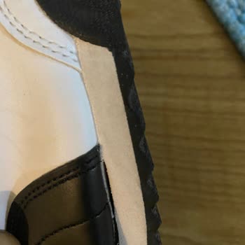 Puma Marka Ayakkabı 1 Ayda Parçalandı.