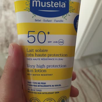 Mustela Güneş Kremi Oğlumun Cildini Yanıttı