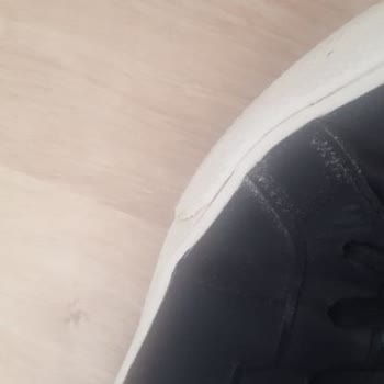 Trendyol / Pull & Bear / Mağazasına Yakışmayan Ürün