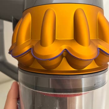 Dyson V15 Absolute Süpürge
