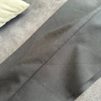 Jument Pantolonlarının Kalitesizliği Tüy Toplaması