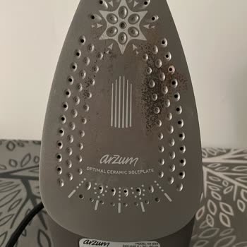 Arzum Ütü Ve Servis Kötülüğü