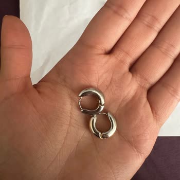 Mango Kalitesiz Aksesuar Satıyor