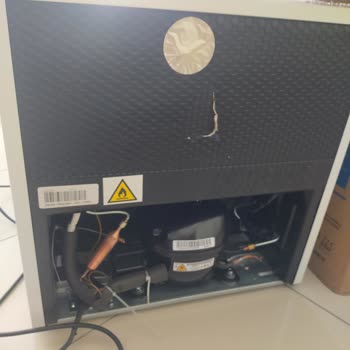 Pttavm.com Satıcısından Kırık Gönderilen Buzdolabı