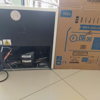 Pttavm.com Satıcısından Kırık Gönderilen Buzdolabı