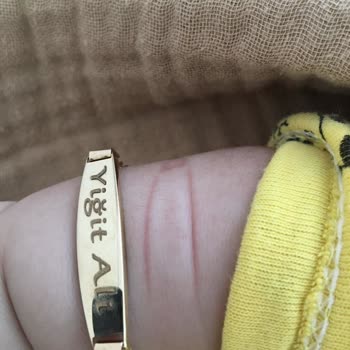 Ahlatcı Kuyumculuk Bebeğin Kolunu Kesti.