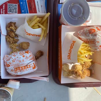 Popeyes Yenmeyecek Şekilde Kötü